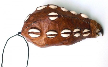 COLLIER DE L’INVISIBILITE